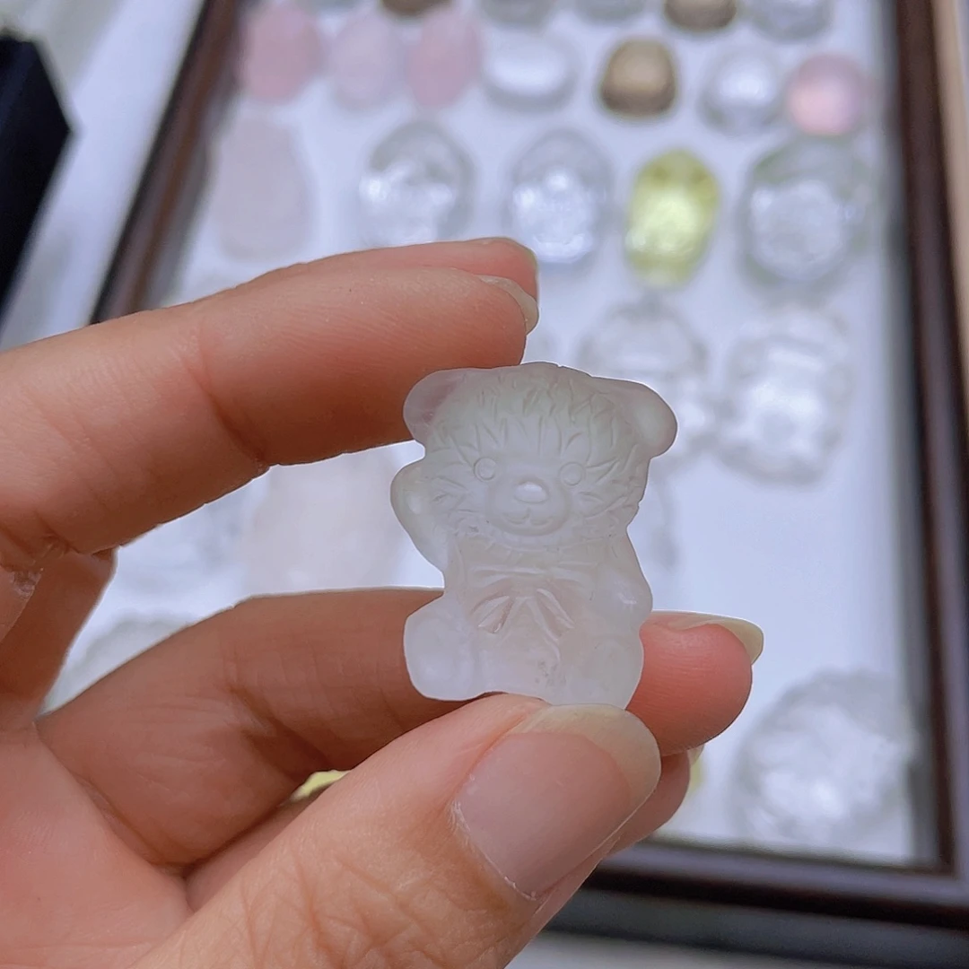 未镶嵌吊坠(不含链)水晶
