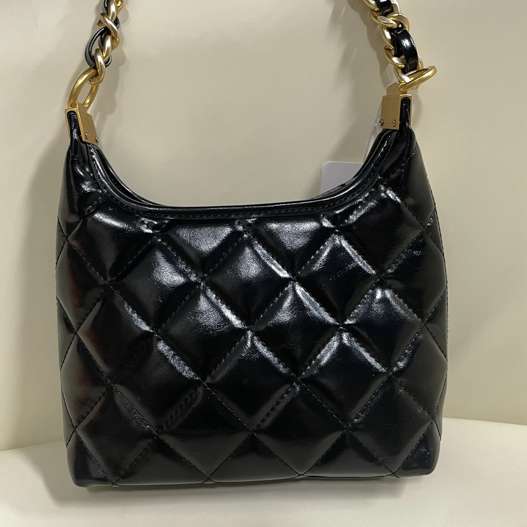 新款打造真皮女士包百搭新款包10668黑色