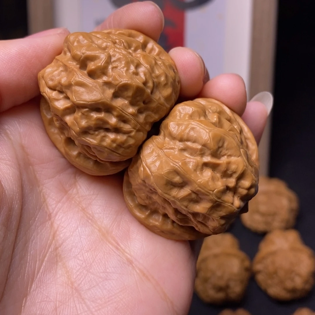 文玩核桃吊坠蛤蟆