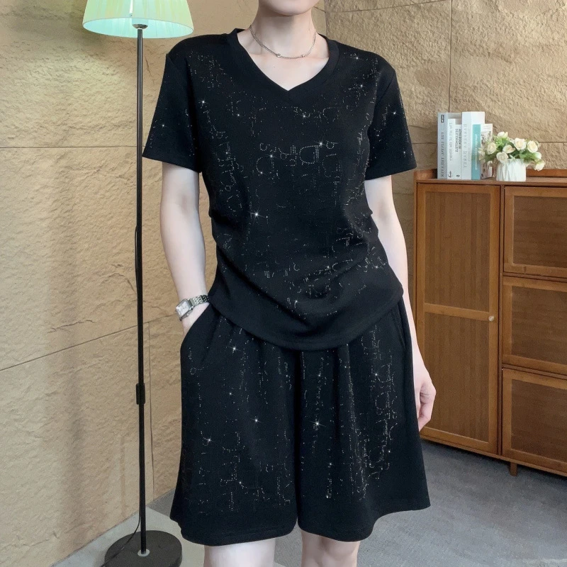 重工烫钻领短袖短裤两件套女2024夏季新款宽松显瘦休闲时尚套装