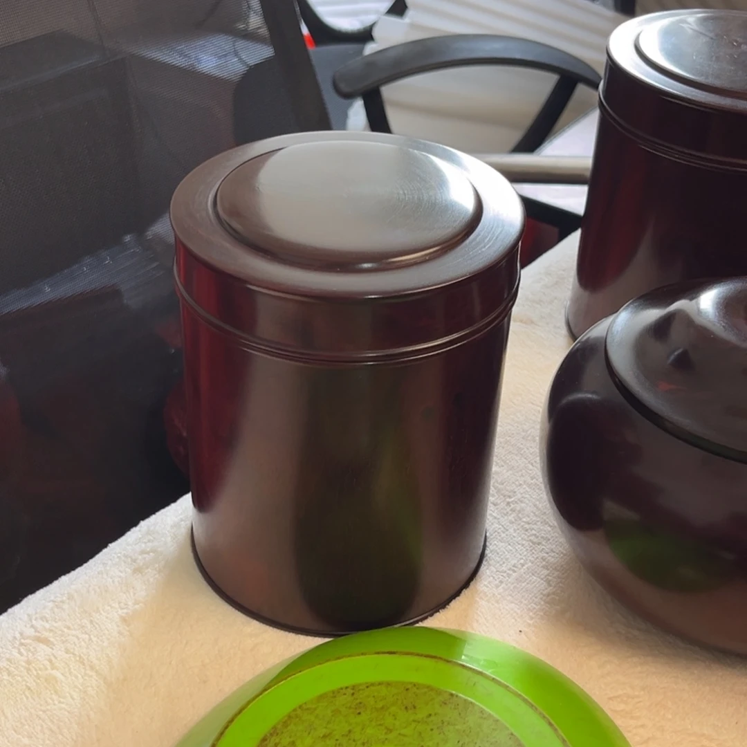 用***2檀香木小叶紫檀茶叶罐