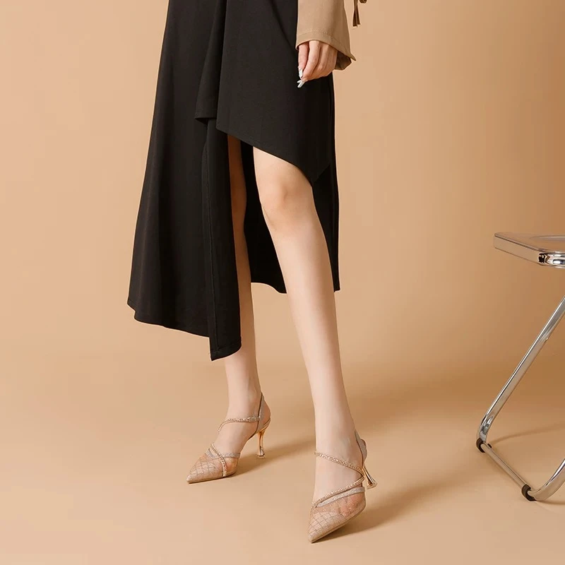 品牌断码包头凉鞋女款2025新款夏季尖头外穿网纱高级感细跟高跟鞋