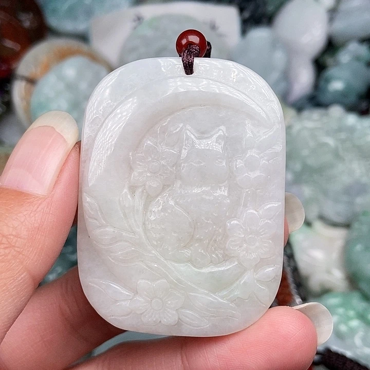 颈饰未镶嵌翡翠翡翠