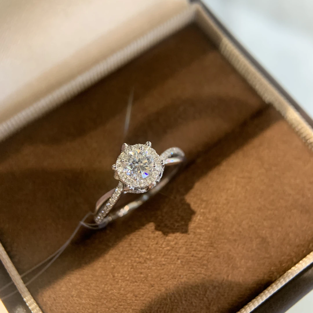 天然钻石18k金镶40分主钻王氏庄园戒指