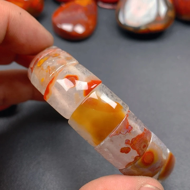 玛瑙/玉髓颈饰未镶嵌用****瓶