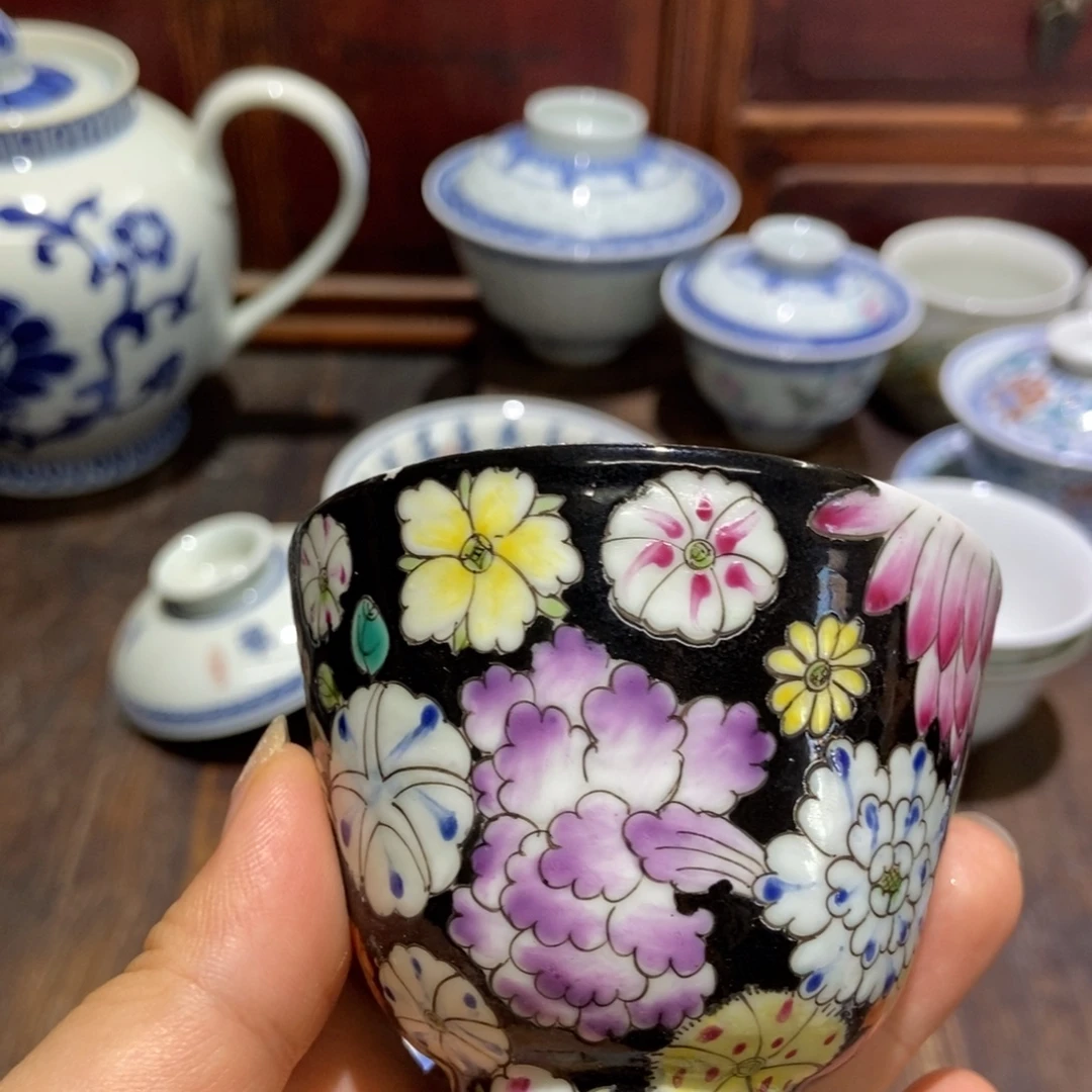 用***2陶瓷艺术的发展与发展