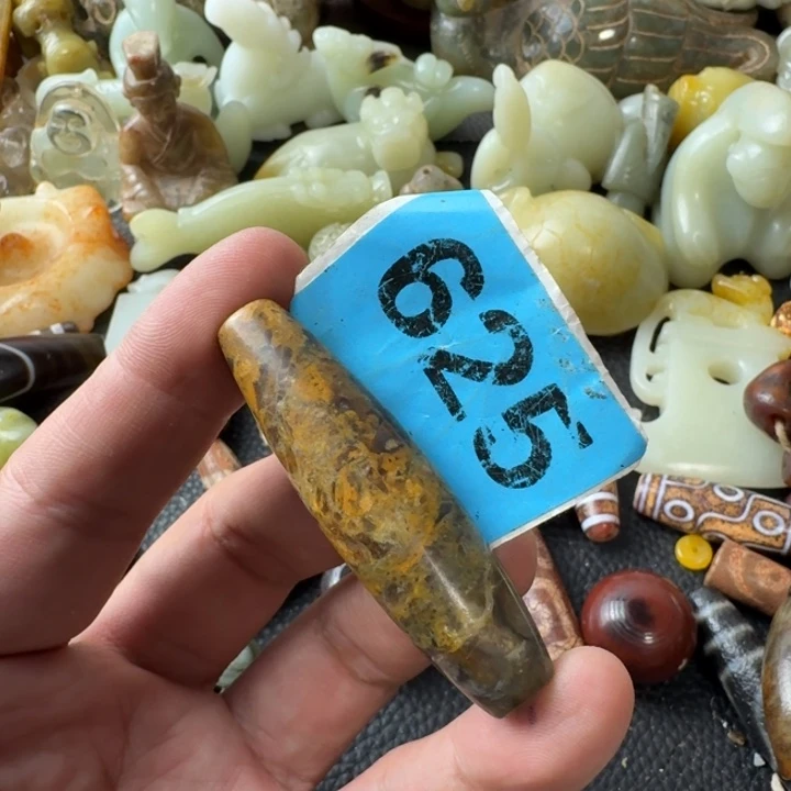 未镶嵌颈饰玛瑙/玉髓