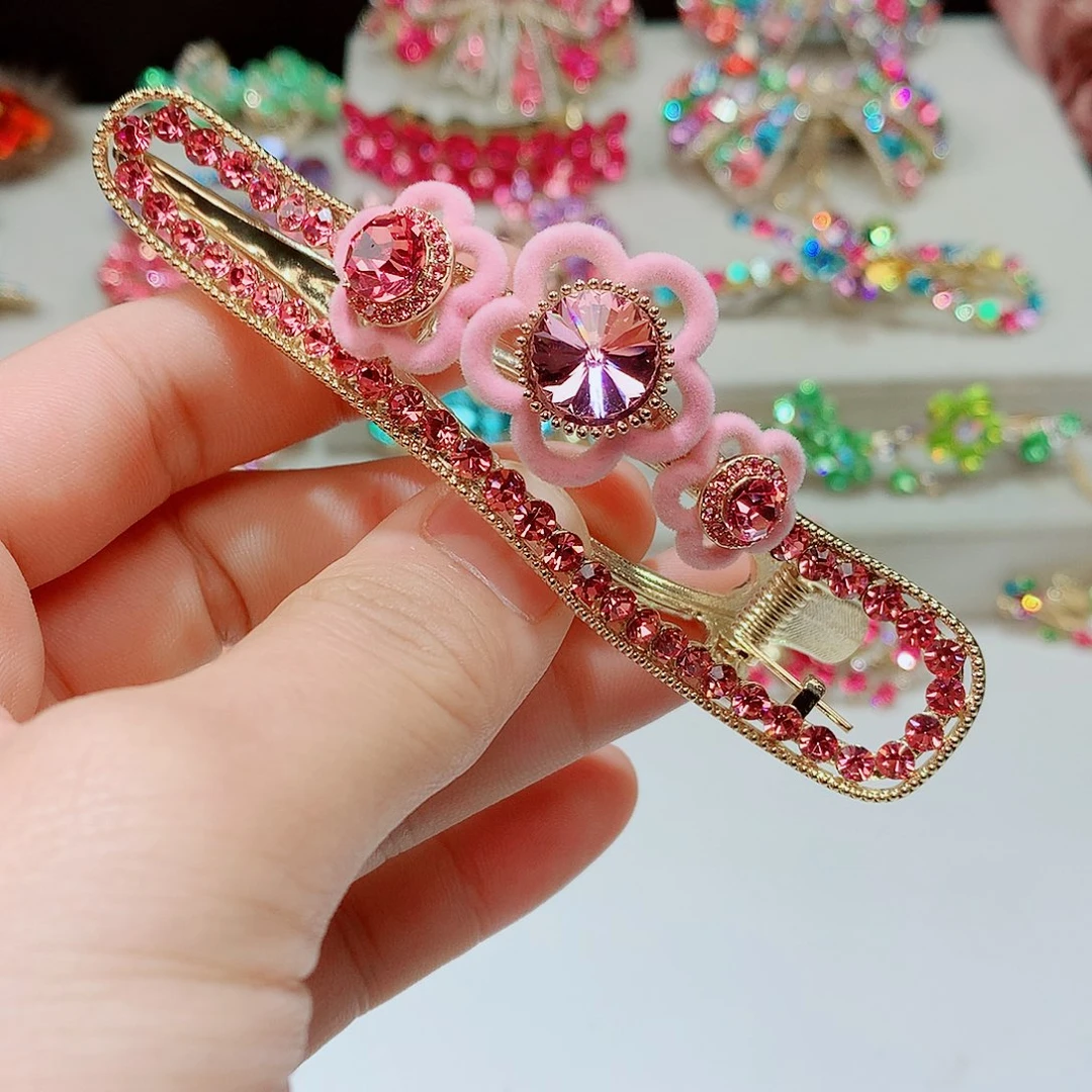 皮质铁合金发饰等