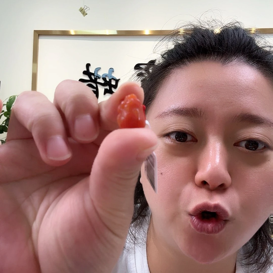 南红玛瑙未镶嵌珠宝奇石59