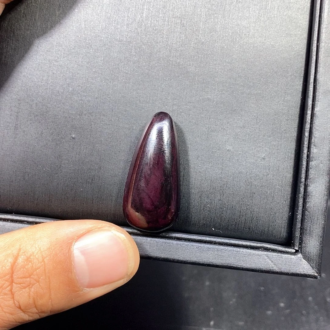 苏纪石（舒俱来）未镶嵌南非舒俱来老油紫水滴