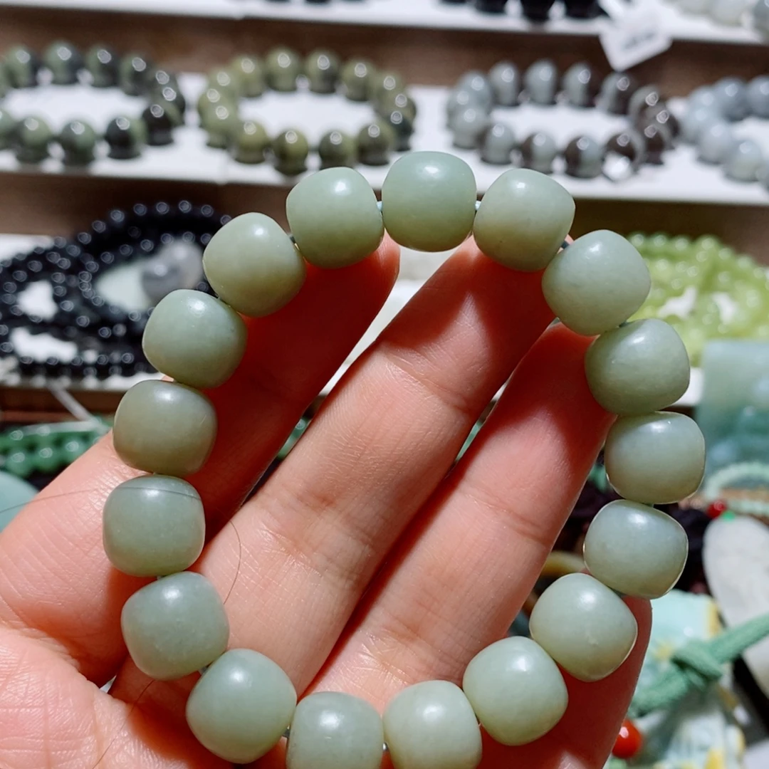 和田玉未镶嵌手链