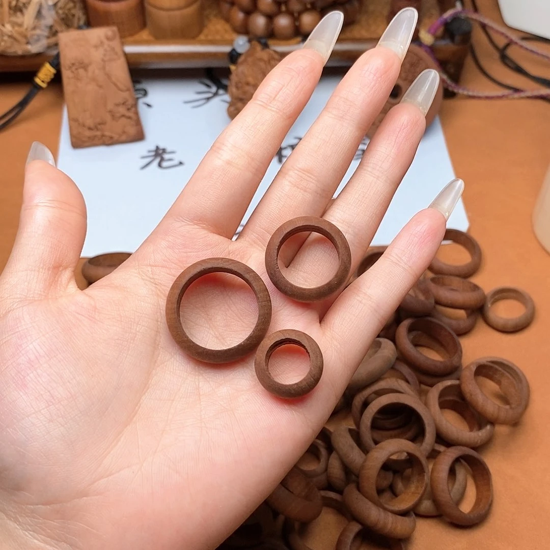檀香木手串/手链戒指三件套（瑕疵）