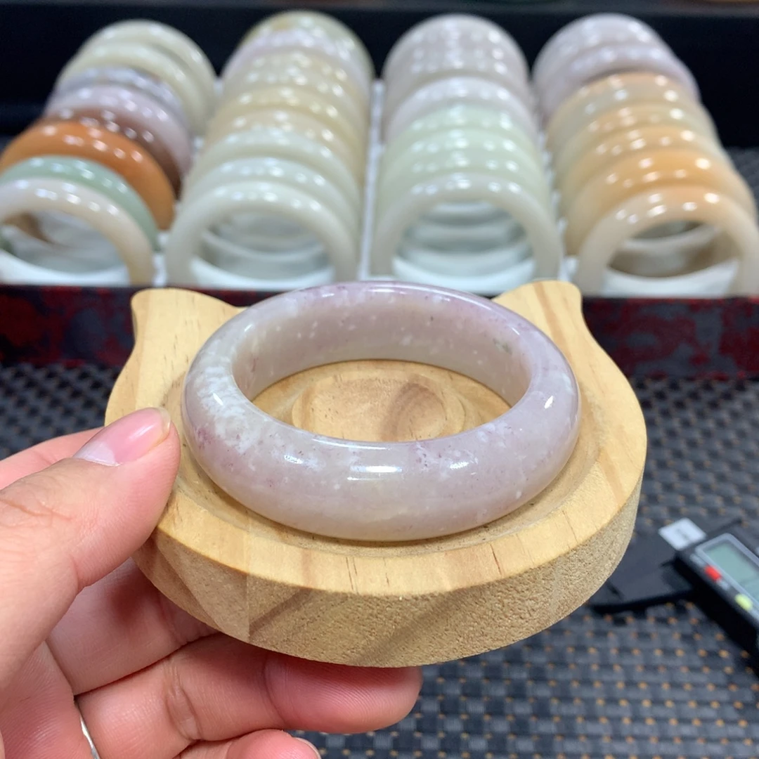 石英质玉（佘太翠）未镶嵌手镯漏53.9紫玉5号