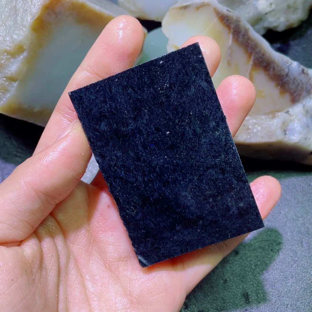 和田玉未镶嵌珠宝半成品