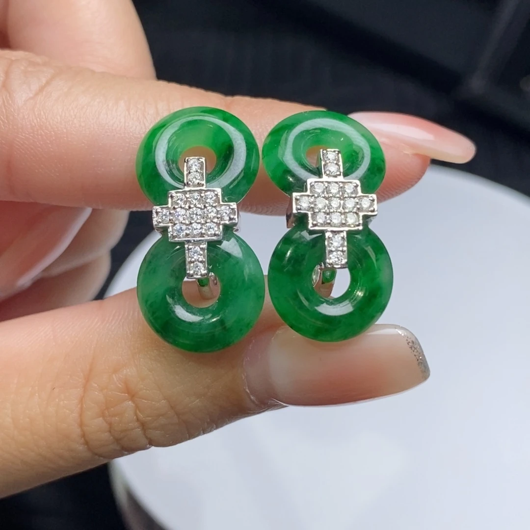 翡翠18K金镶嵌耳饰甜甜圈