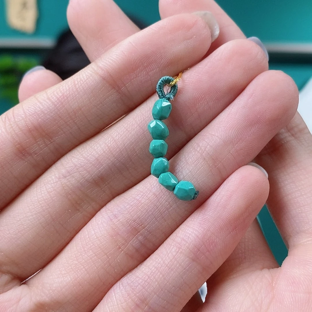 未镶嵌绿松石珠宝奇石