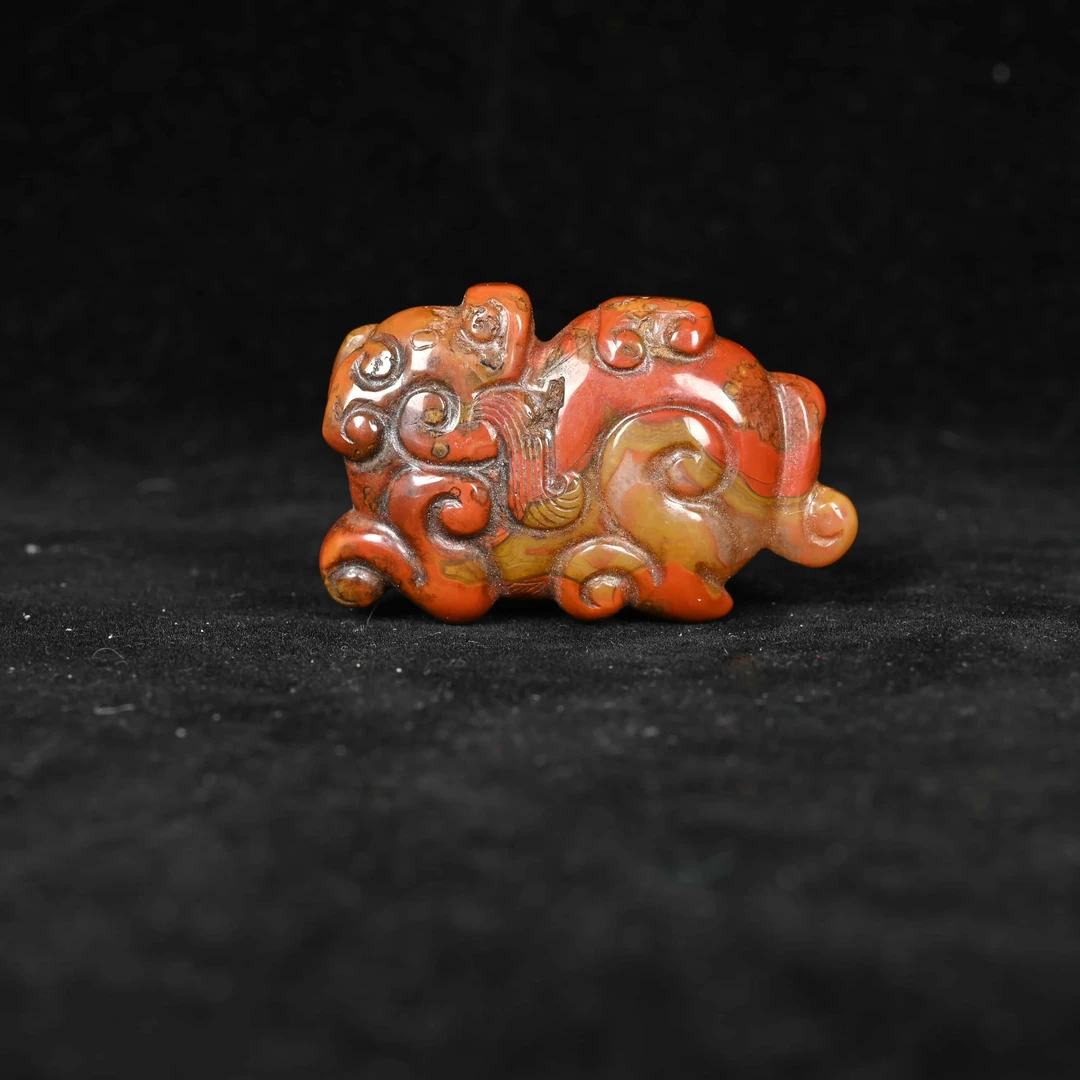 明代玛瑙回首龙/ZYQ.01556/集萃斋