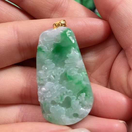 颈饰未镶嵌翡翠吊坠