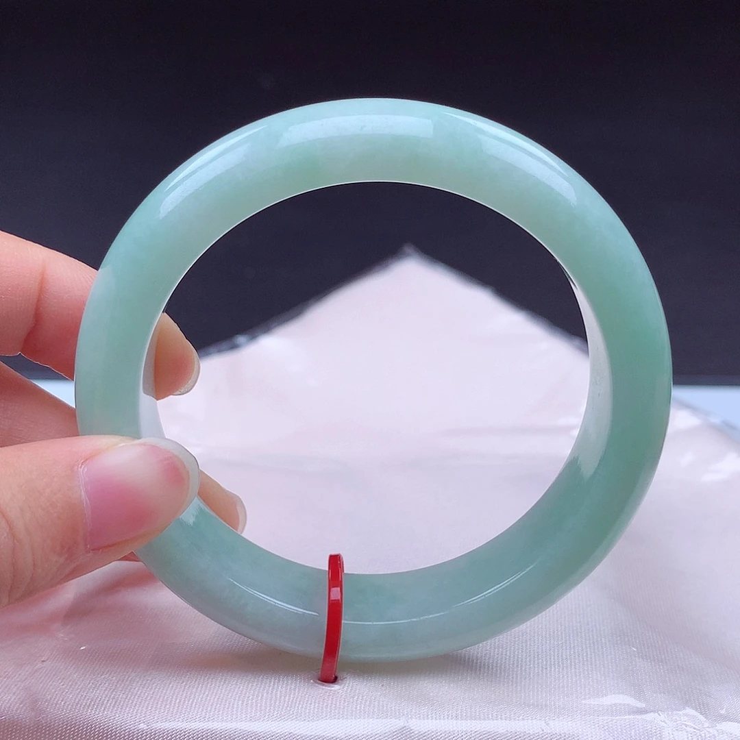 翡翠手镯未镶嵌手镯001116