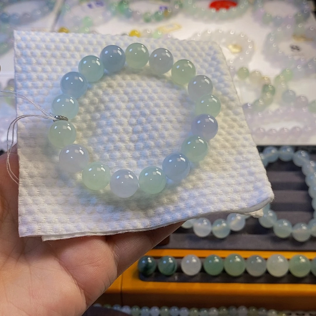 定制翡翠未镶嵌翡翠.