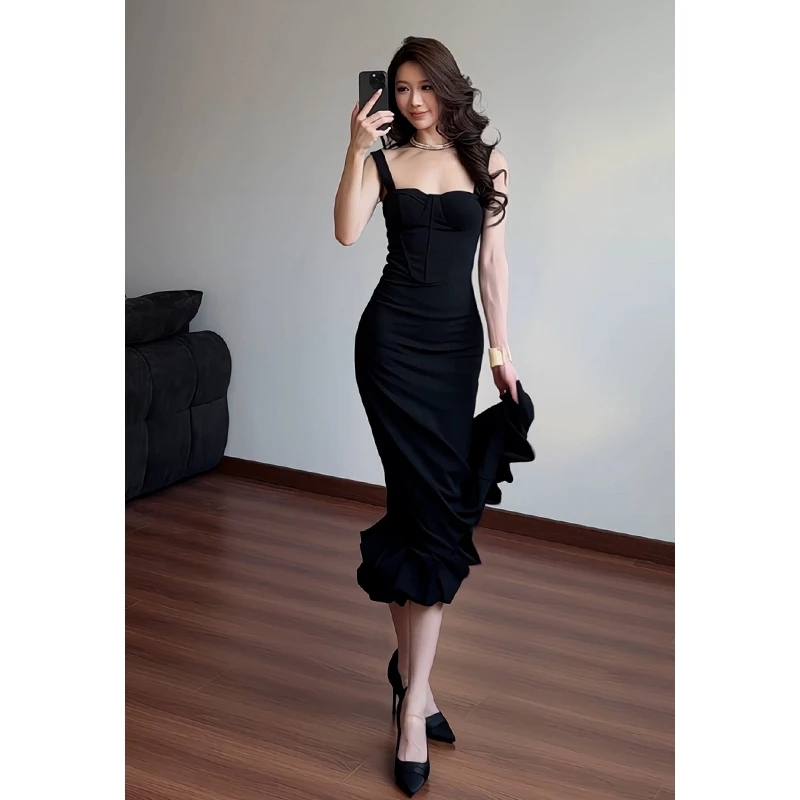 法式气质赫本风连衣裙女收腰显瘦包臀长裙鱼优雅尾吊带裙