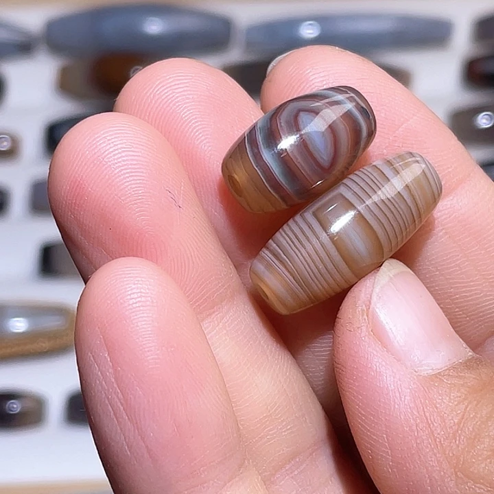 自****玛瑙/玉髓未镶嵌颈饰