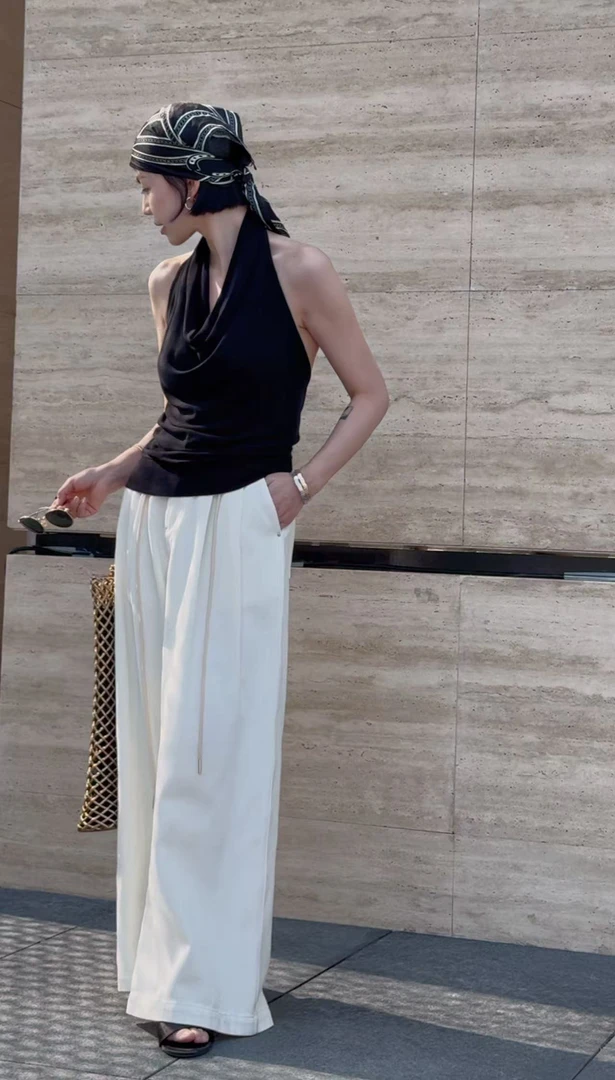 Balance天丝挂脖荡领露背针织背心 80001