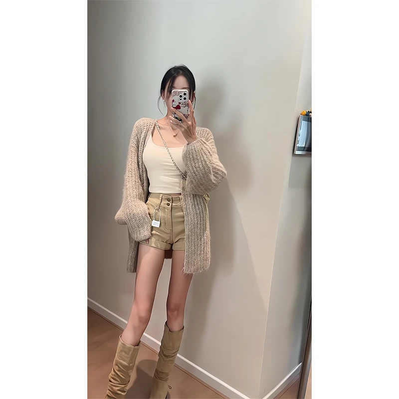 2025新款女士早秋季纯欲慵懒风宽松显瘦百搭针织开衫上衣高腰短裤