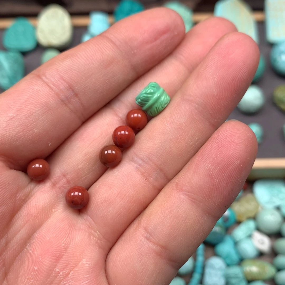 南红玛瑙雕刻未镶嵌