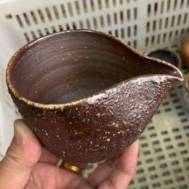 柴烧杯子与宝瓶大放漏