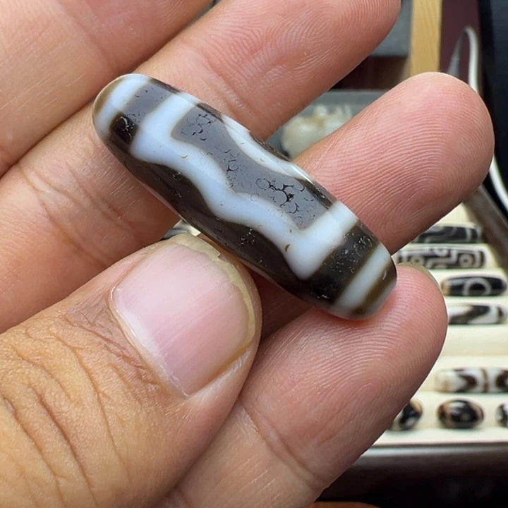 玛瑙/玉髓颈饰未镶嵌想**鱼