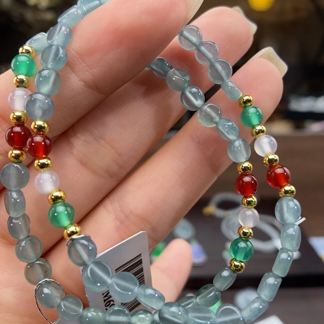 翡翠未镶嵌颈饰多样性发货