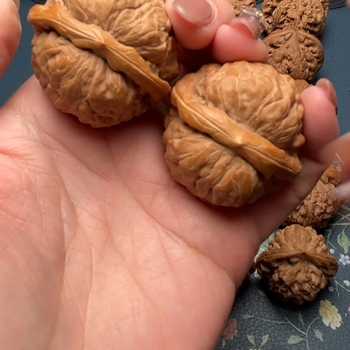 文玩核桃把件40蛤蟆头