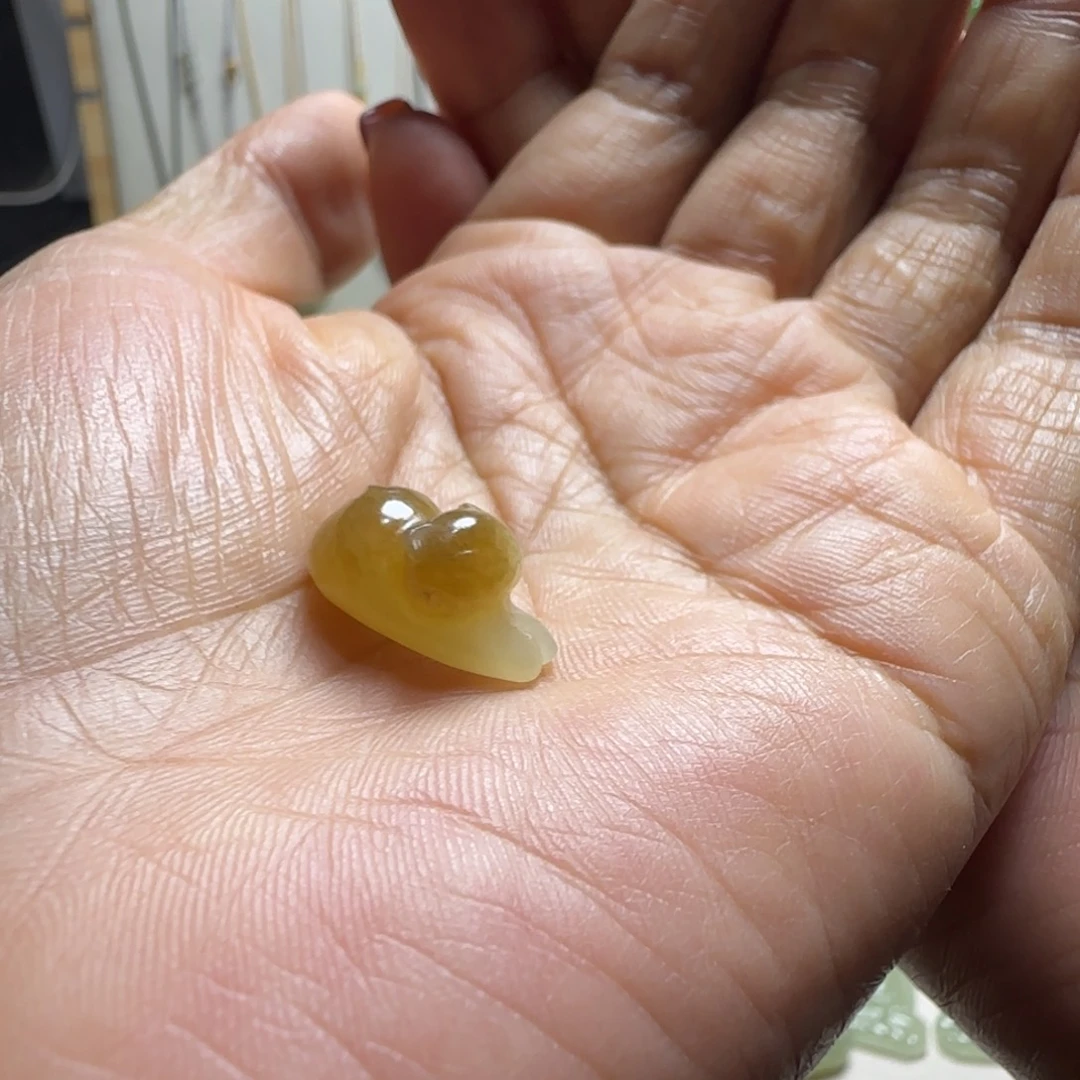 田***苗未镶嵌手绳和田玉（糖玉）