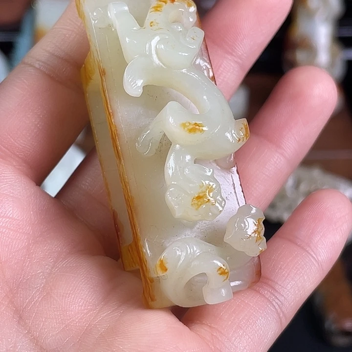 九***哥和田玉未镶嵌挂件