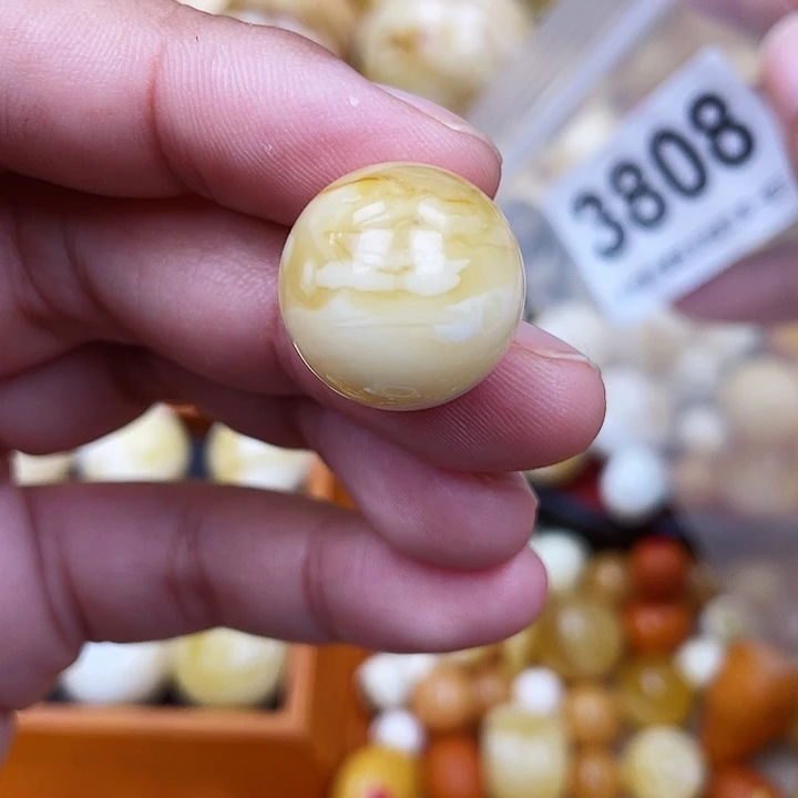 未镶嵌蜜蜡珠宝奇石沁色17.8