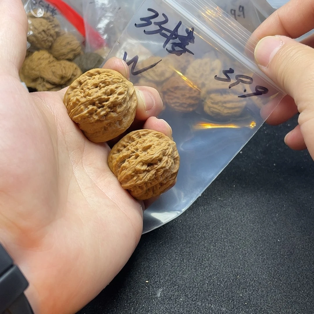 w***.把件文玩核桃四座楼