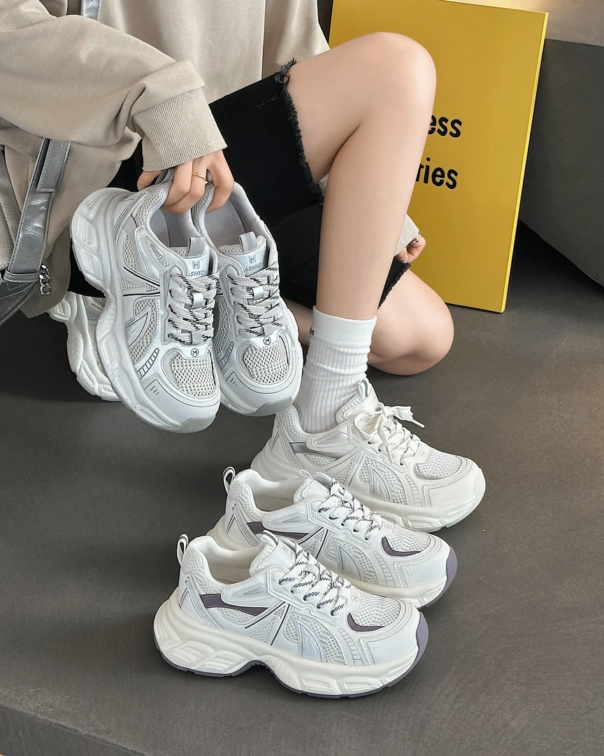 【鞋爱】19101-1夏款国潮原创UNG/D.素白月光女士老爹鞋