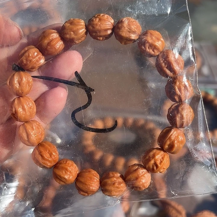 文玩核桃手串成****野生