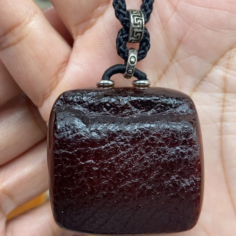 【闪购商品】未镶嵌颈饰琥珀