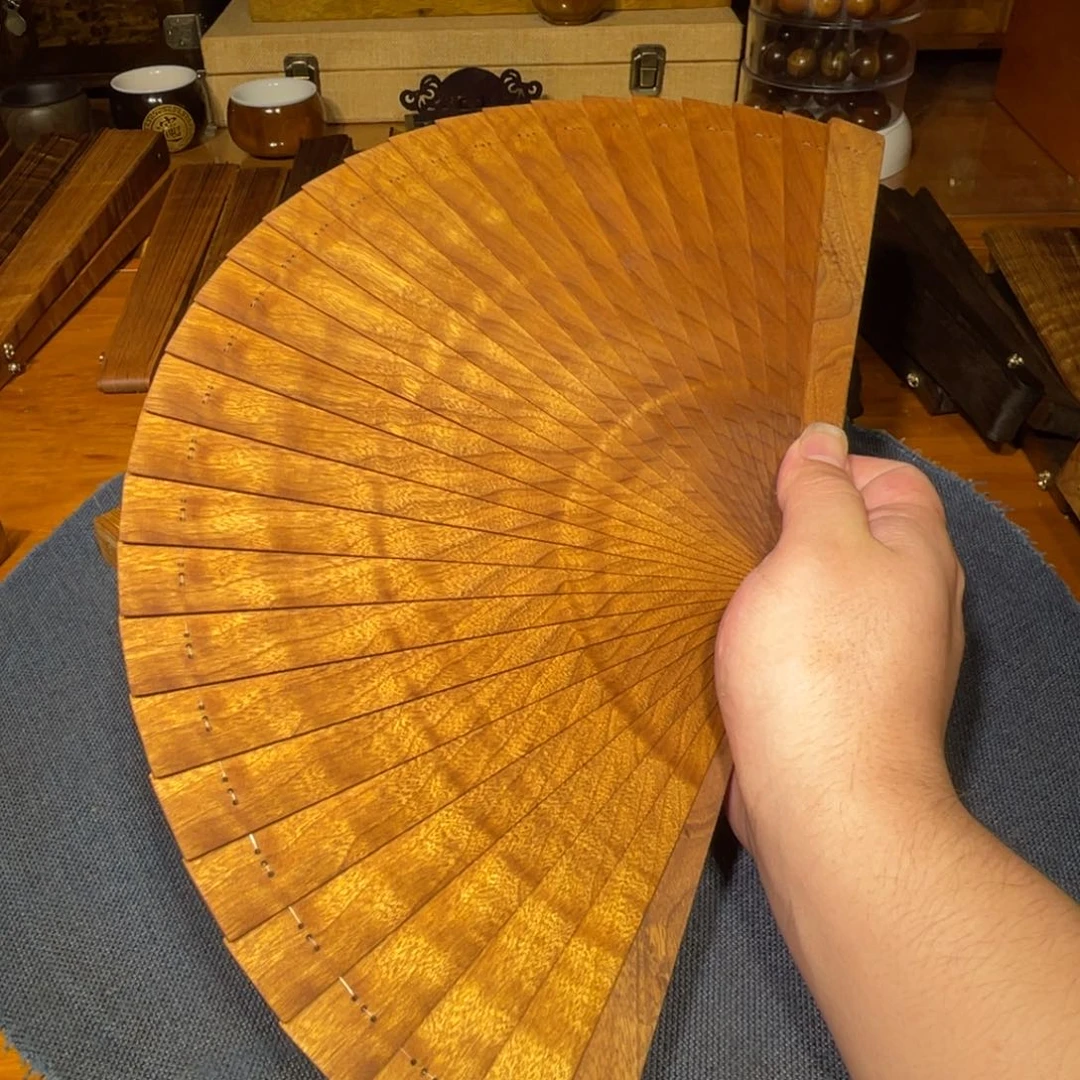 金丝楠用****321cm金丝楠木小叶桢楠