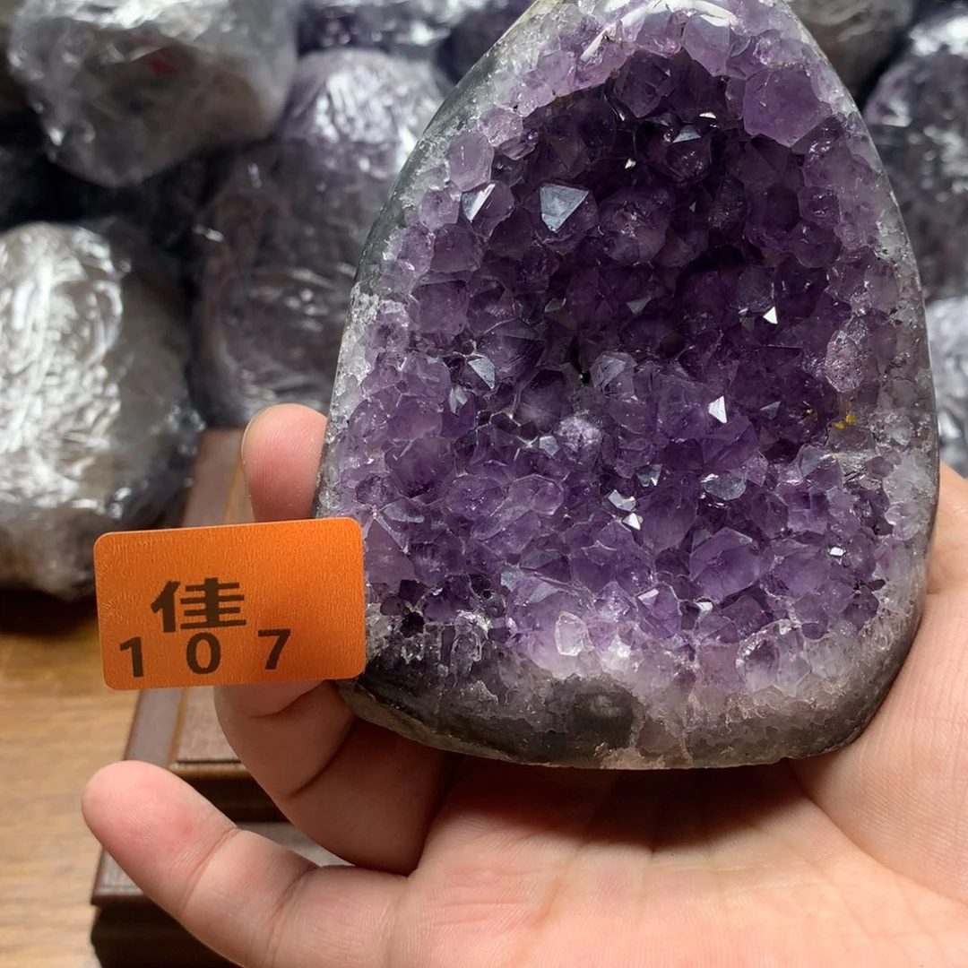 水晶大型摆件（非配饰）未镶嵌