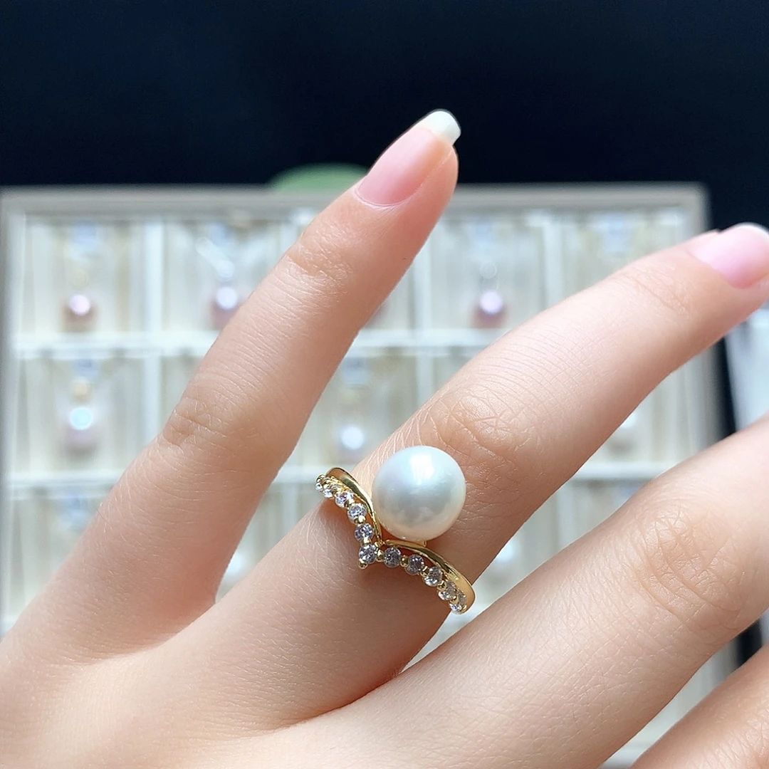 淡水珍珠合金颈饰