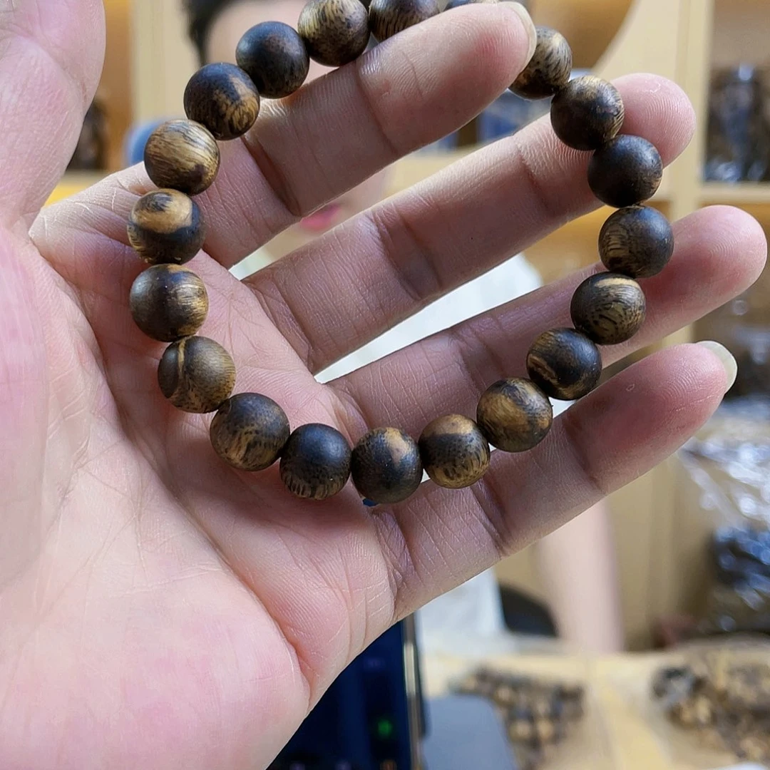 虚***）沉香碎屑沉香拍陆河圆珠单圈1.0/10克+多样性发一