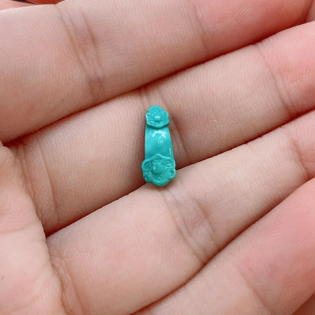 未镶嵌绿松石珠宝奇石