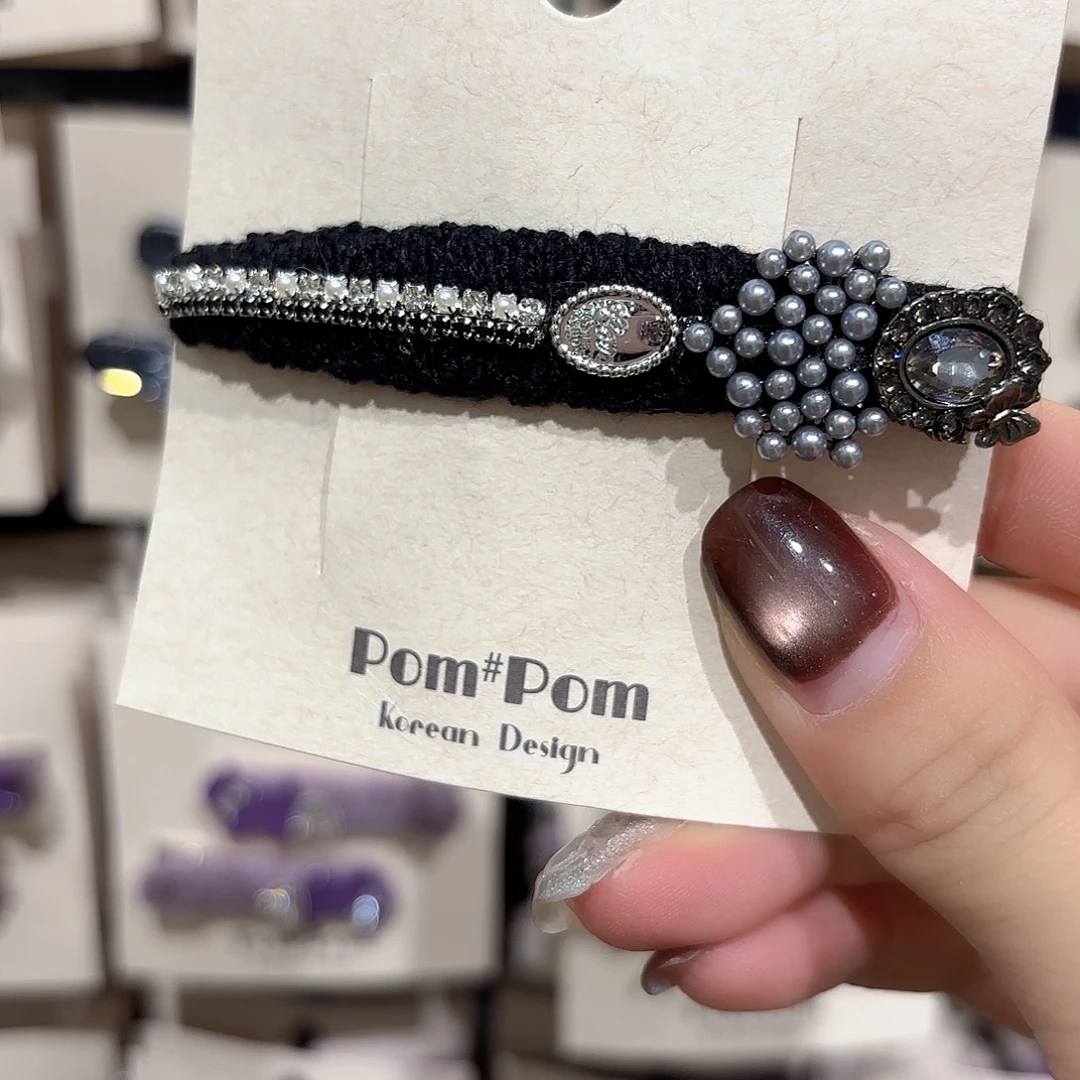 布艺铁合金黑色珍珠爱心拜拜一个