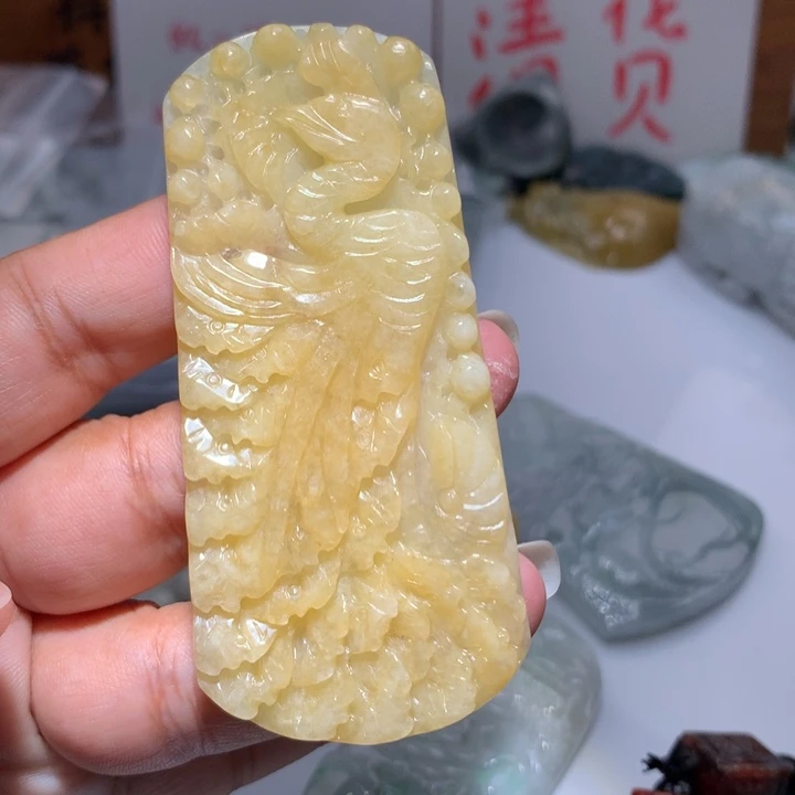 翡翠未镶嵌颈饰保真天然A货翡翠