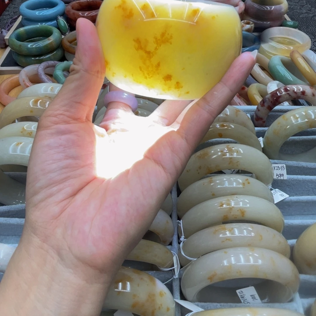 石英质玉未镶嵌圈口58
