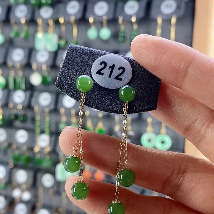 和田玉耳饰18K金镶嵌