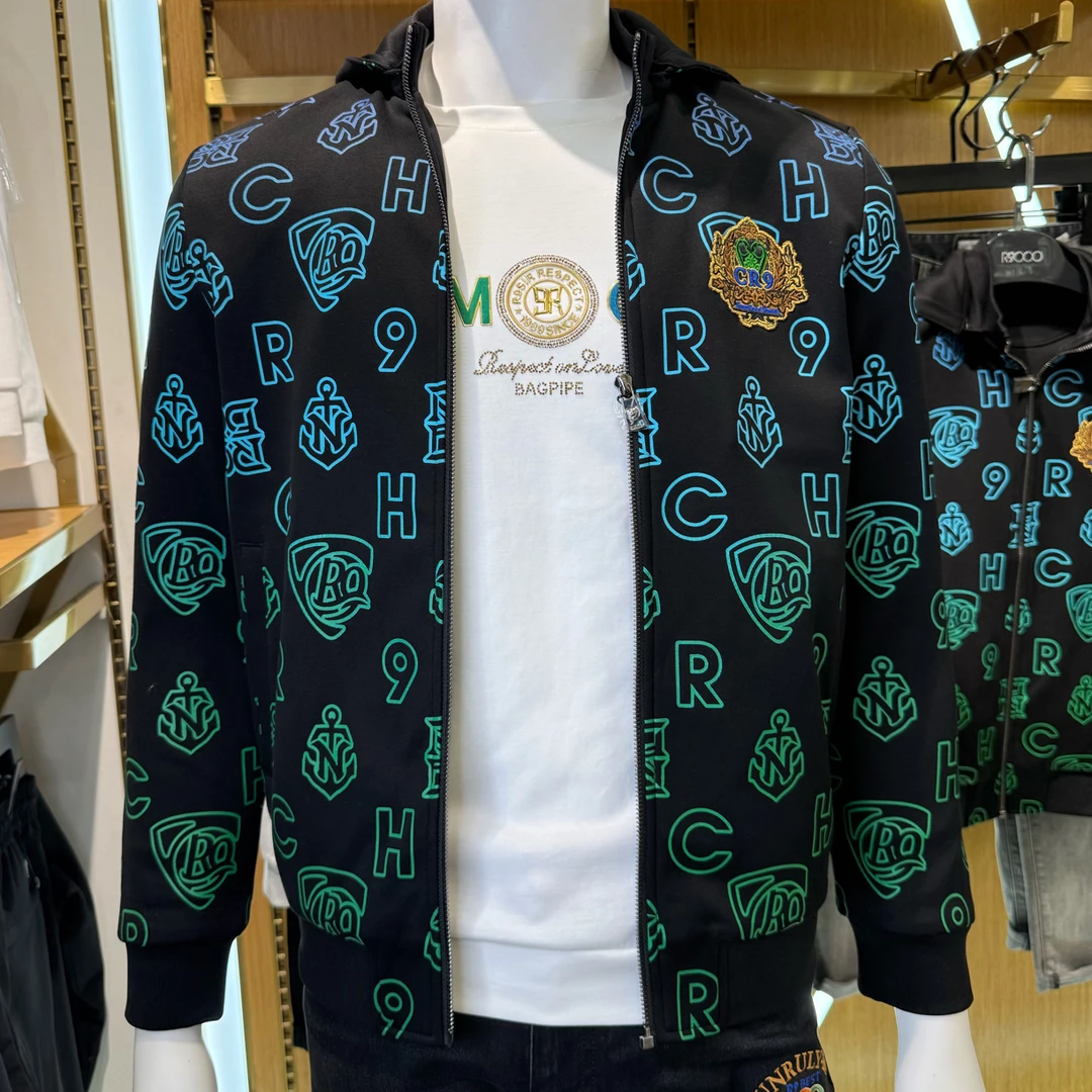 R9000上新超值优惠个性图案时尚舒适面料活动帽卫衣外套58001289